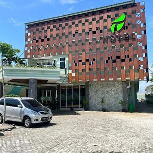 T Hotel Kualanamu